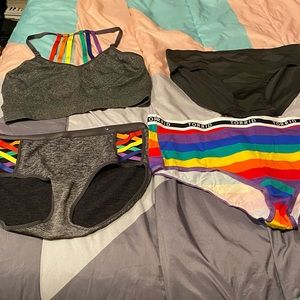 SOLD!!! I don’t know why it’s not saying it!